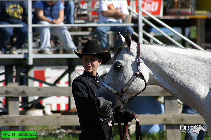 4H-Distr-2003-252.jpg