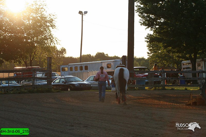 4H-3rd-06_215.jpg