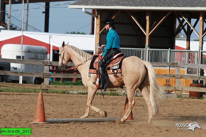 4H-3rd-06_2012.jpg