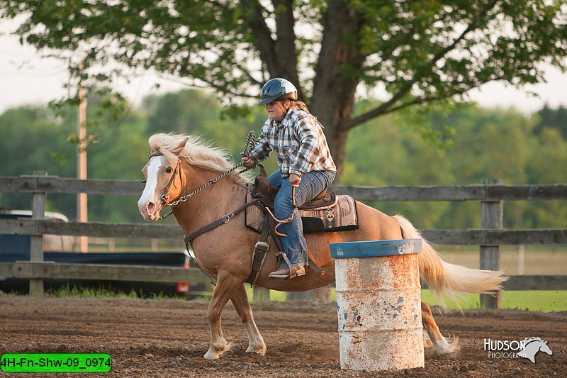 4H-Fn-Shw-09_0974.jpg