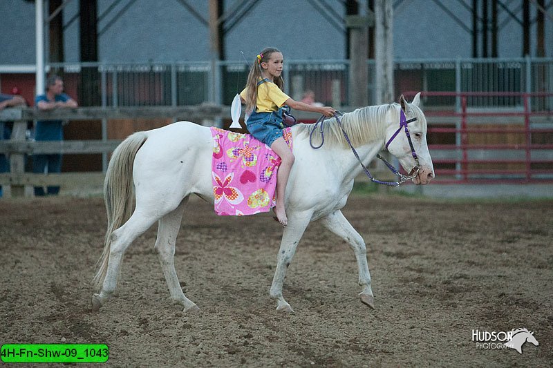 4H-Fn-Shw-09_1043.jpg