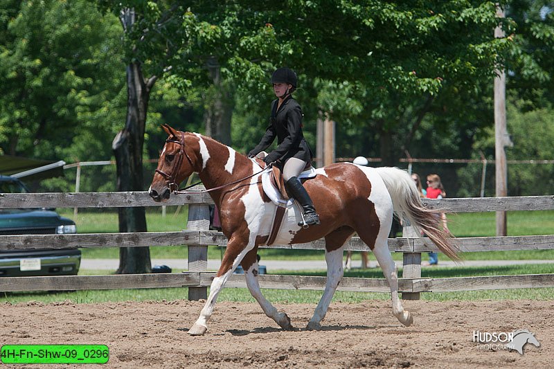 4H-Fn-Shw-09_0296.jpg