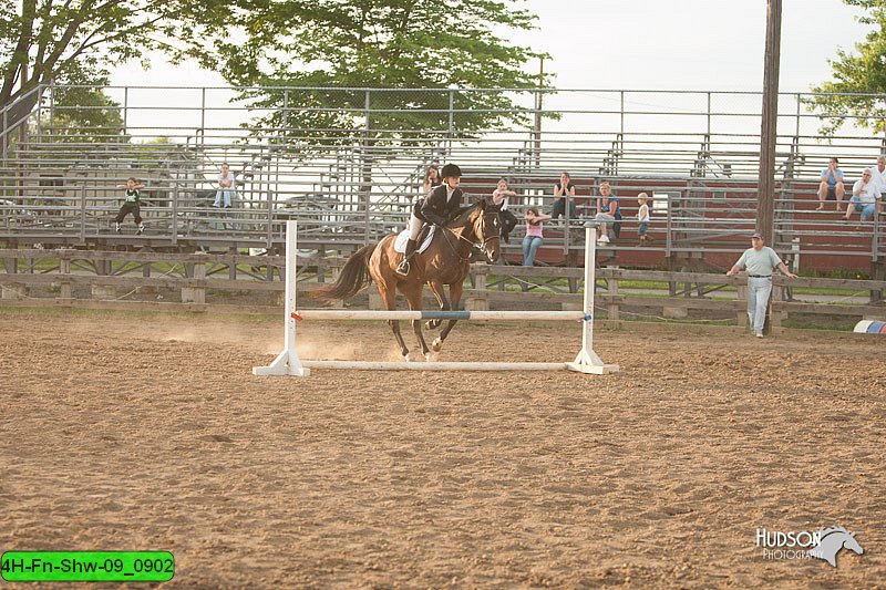 4H-Fn-Shw-09_0902.jpg