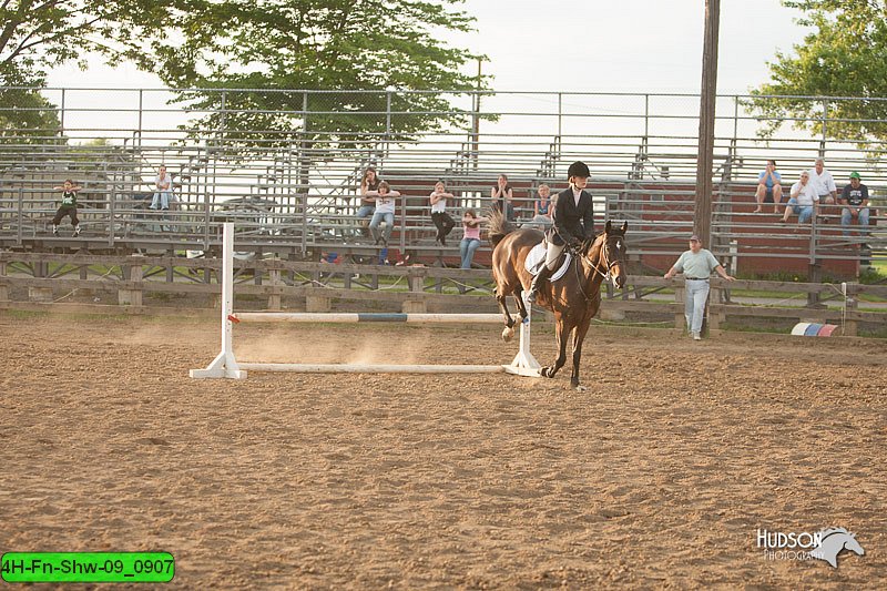 4H-Fn-Shw-09_0907.jpg