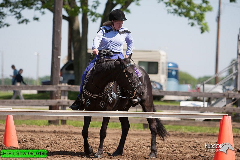 4H-Fn-Shw-09_0185.jpg