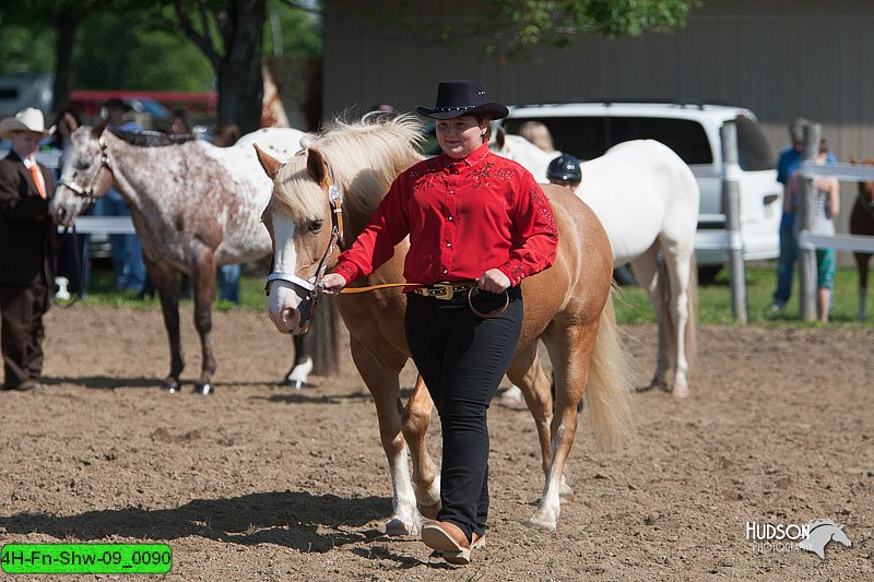 4H-Fn-Shw-09_0090.jpg