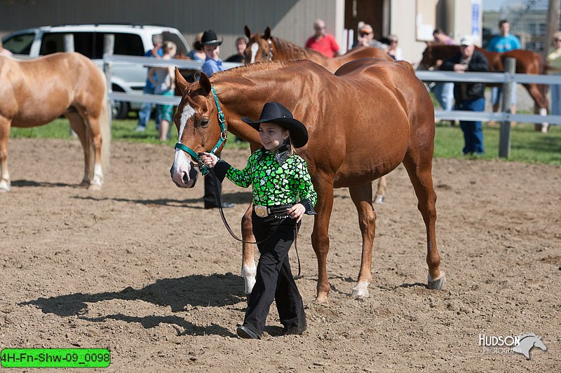 4H-Fn-Shw-09_0098.jpg