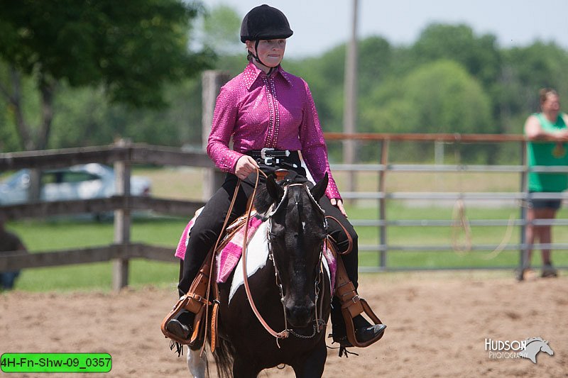 4H-Fn-Shw-09_0357.jpg