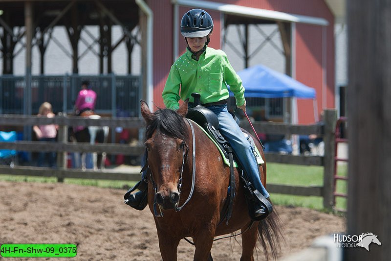 4H-Fn-Shw-09_0375.jpg
