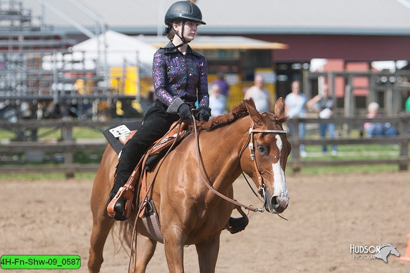4H-Fn-Shw-09_0587.jpg