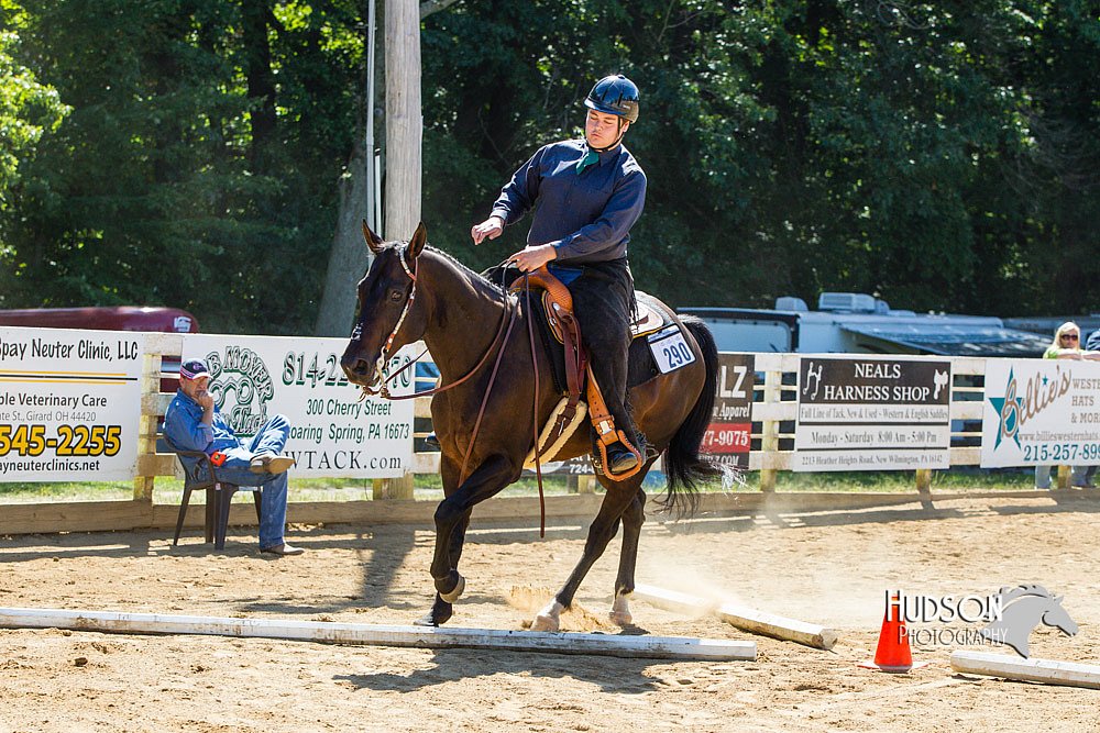 4H-Distr-090713-0773.jpg