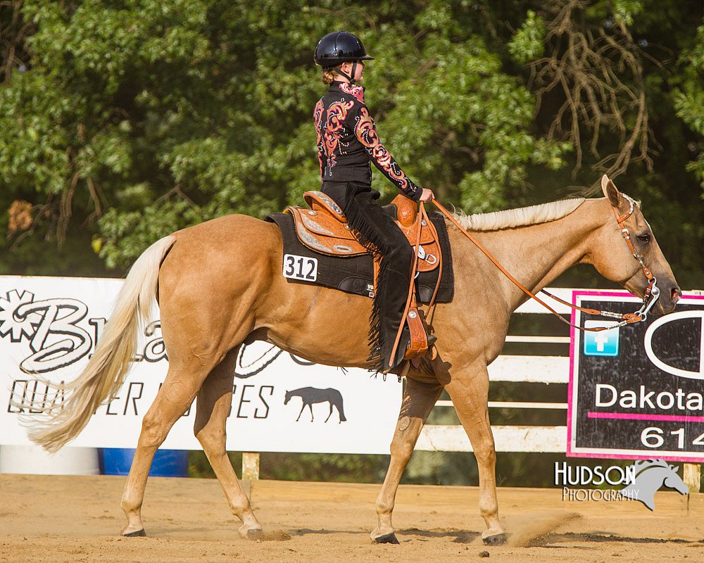 4H-Distr-090713-1143.jpg